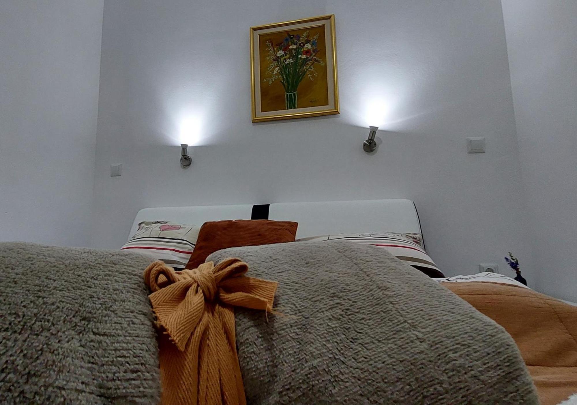 Apartments Window Bihac Bagian luar foto